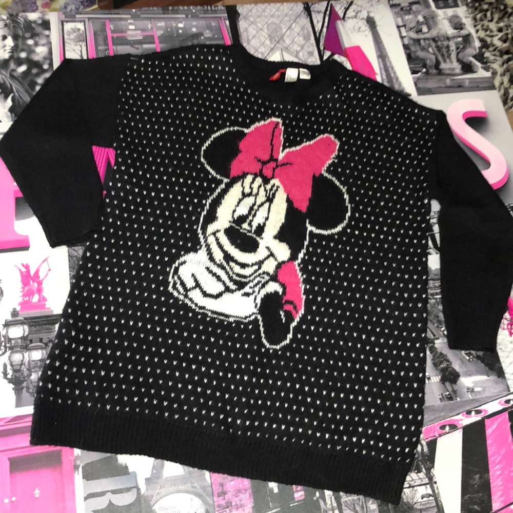 Minnie mouse sweater